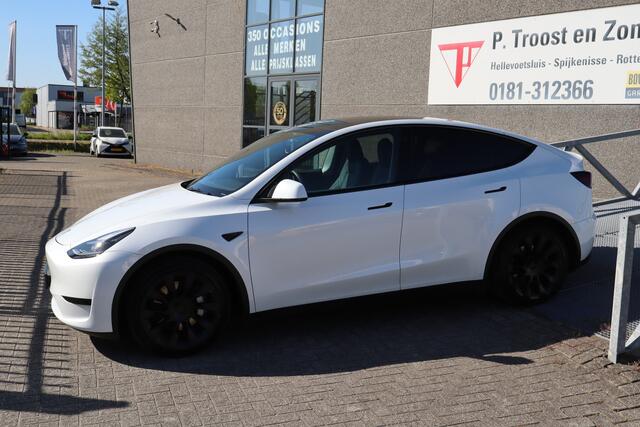 Tesla Model Y RWD 58 kWh Enhanced Autopilot/1ste Eigenaar/Nederlandse auto/Stoelverwarming voor+Achter/Lederen bekleding/Achteruitrijcamera/Parkeersensoren rondom