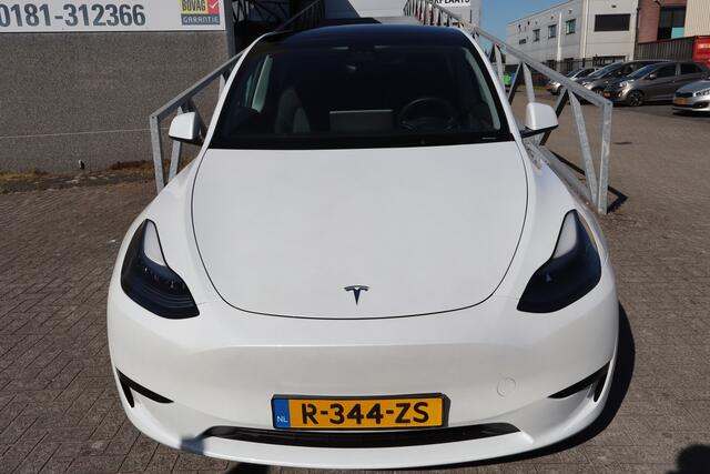Tesla Model Y RWD 58 kWh Enhanced Autopilot/1ste Eigenaar/Nederlandse auto/Stoelverwarming voor+Achter/Lederen bekleding/Achteruitrijcamera/Parkeersensoren rondom