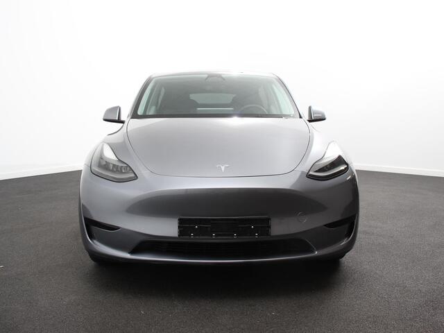Tesla Model Y Performance Long Range AWD 75 kWh Climate control Adaptieve cruise control Achteruitrijcamera Panoramadak Keyless Stuurverwarming Stoelverwarming LED Navigatie Parkeersensoren