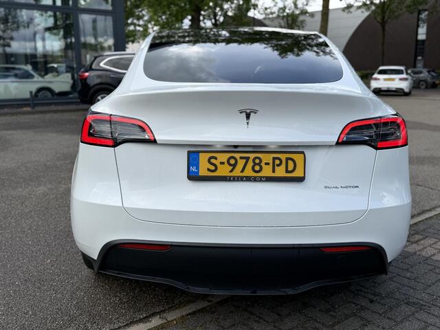 Tesla Model Y Long Range AWD 75 kWh 20 INCH INDUCTION VELGEN | 1E EIGENAAR | ORIGINEEL NEDERLANDSE AUTO MET NAP | TESLA FABRIEKSGARANTIE TOT 03-2027 |