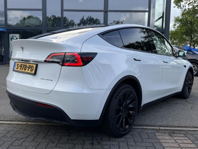 Tesla Model Y Long Range AWD 75 kWh 20 INCH INDUCTION VELGEN | 1E EIGENAAR | ORIGINEEL NEDERLANDSE AUTO MET NAP | TESLA FABRIEKSGARANTIE TOT 03-2027 |