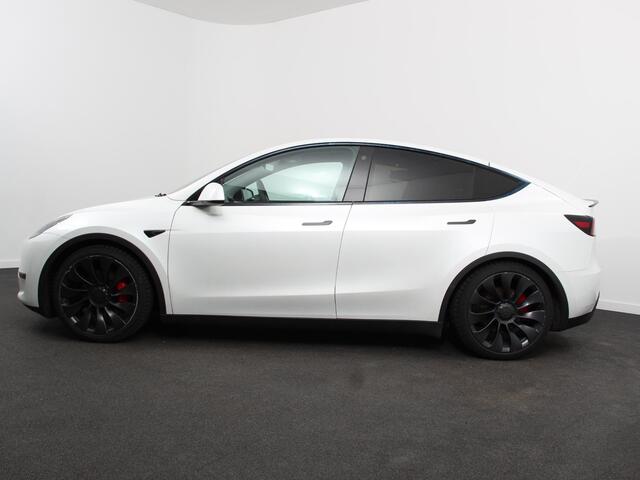 Tesla Model Y Performance Long Range AWD 75 kWh Climate control Adaptieve cruise control Achteruitrijcamera Panoramadak Keyless Stuurverwarming Stoelverwarming LED Navigatie Parkeersensoren Trekhaak