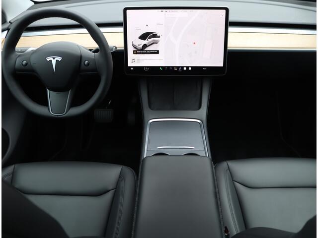 Tesla Model Y RWD 58 kWh | Premium Audio | Warmtepomp | Org. NL