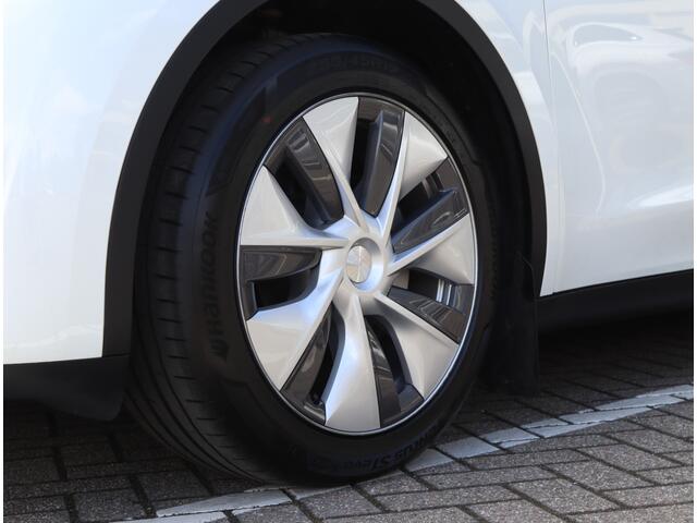 Tesla Model Y RWD 58 kWh | Premium Audio | Warmtepomp | Org. NL