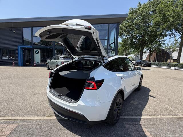 Tesla Model Y Long Range RWD 75 kWh LONG RANGE AWD FSD! VAN: 46.900,- VOOR: 43.877,- | FULL SELF DRIVE OP DE AUTO (UNIEK, GEEN ABONNEMENT MAAR GEKOCHT )|