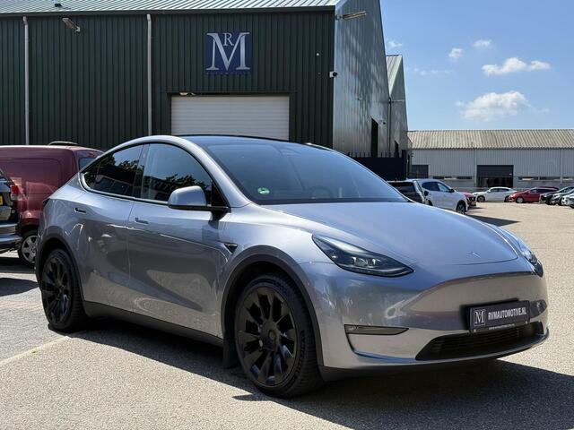 Tesla Model Y Long Range AWD 75 kWh VAN: 44.900,- VOOR: 42.877,- UW WKVOORDEEL: 2.023,- | SOH 94%| QUICKSILVER!| TESLA FABRIEKSGARANTIE TOT 02-2028/ 80.000KM | FABRIEKSGARANTIE OP ACCU & AANDRIJFLIJN TOT 2032 OF 192.000 KM | BTW VERREKENBAAR