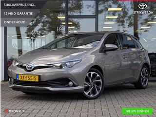 toyota-auris-1.8-hybrid-executive-