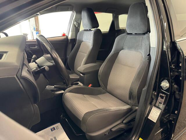 Toyota AURIS 1.8 Hybrid Aspiration ECC AIRCO, CRUISE, ELEC PAKKET,