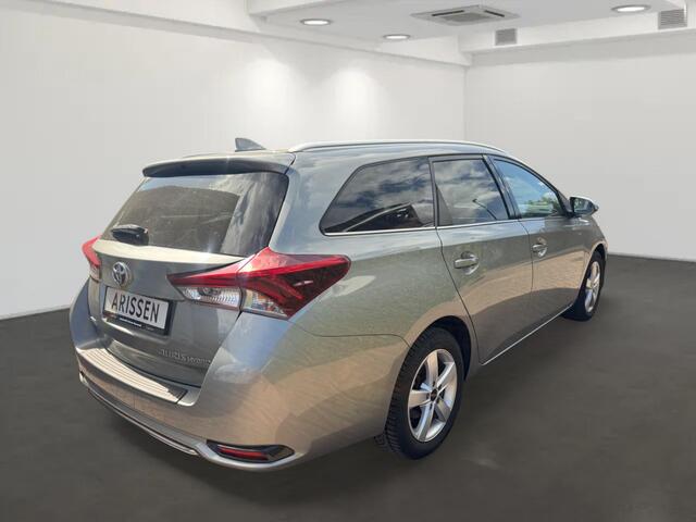 Toyota AURIS Touring Sports 1.8 Hybrid Business