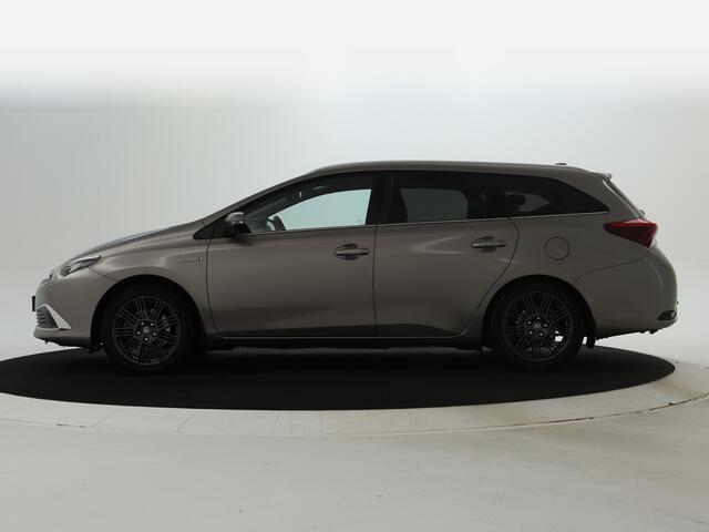 Toyota AURIS Touring Sports 1.8 Hybrid Executive | Trekhaak | Parkeersensor voor en achter |