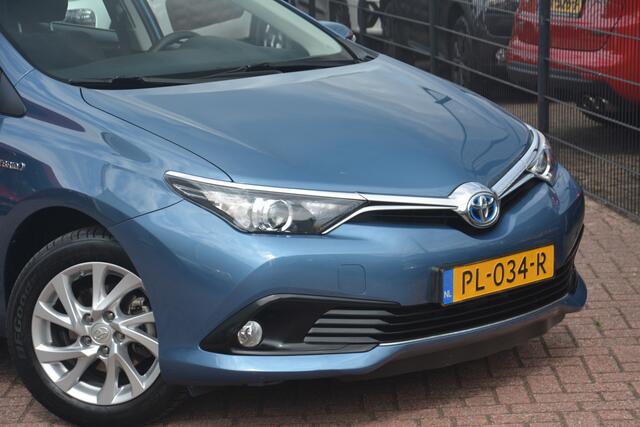 Toyota AURIS 1.8 Hybrid Aspiration | Clima | Cruise-control | DAB+ | Camera | LMV | NL auto!! |