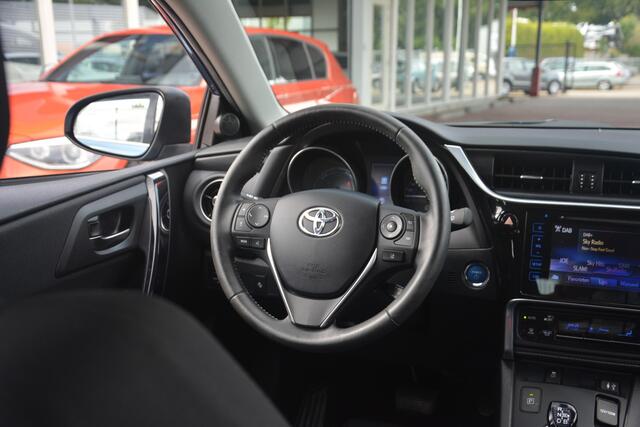 Toyota AURIS 1.8 Hybrid Aspiration | Clima | Cruise-control | DAB+ | Camera | LMV | NL auto!! |