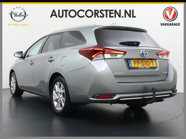 Toyota AURIS Touring Sports 1.8I Hybrid 136PK Navi Ecc Camera Trekhaak Cruise Control DAB Keyless Dynamic Go Lane Assist Regen-Lichtsensor Bluetooth Lmv 16" Privacy Glas Isofix Dealeronderhouden Origineel Nederlandse Auto