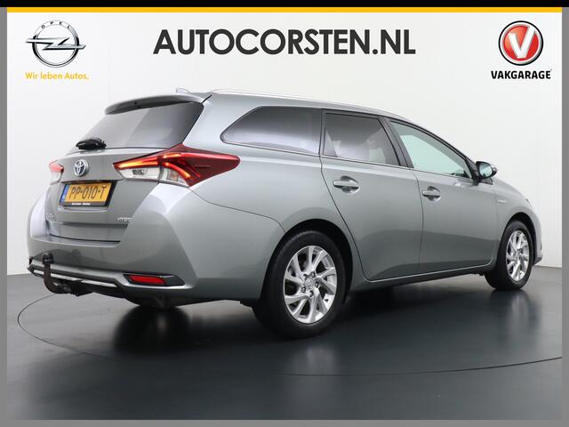 Toyota AURIS Touring Sports 1.8I Hybrid 136PK Navi Ecc Camera Trekhaak Cruise Control DAB Keyless Dynamic Go Lane Assist Regen-Lichtsensor Bluetooth Lmv 16" Privacy Glas Isofix Dealeronderhouden Origineel Nederlandse Auto
