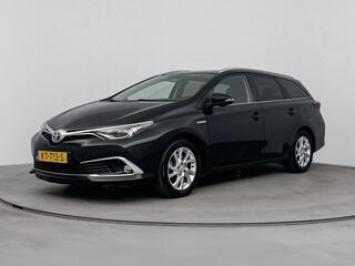 toyota-auris-touring-sports-1.8-hyb