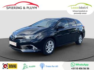 toyota-auris-touring-sports-1.8-hyb