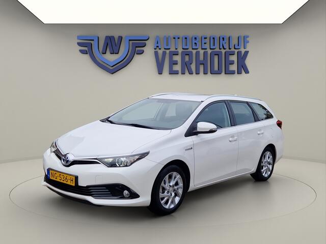 Toyota AURIS 1.8 Hybrid Aspiration Trekhaak - NL Auto