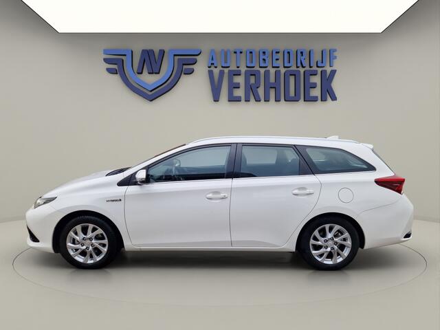 Toyota AURIS 1.8 Hybrid Aspiration Trekhaak - NL Auto