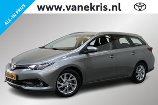toyota-auris-touring-sports-1.8-hyb