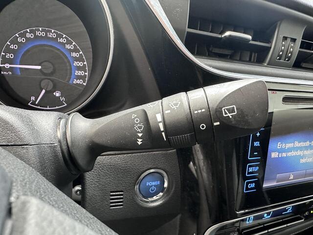 Toyota AURIS Touring Sports 1.8 Hybrid Now