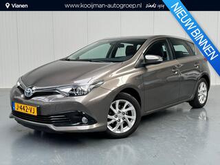 toyota-auris-touring-sports-1.8-hyb