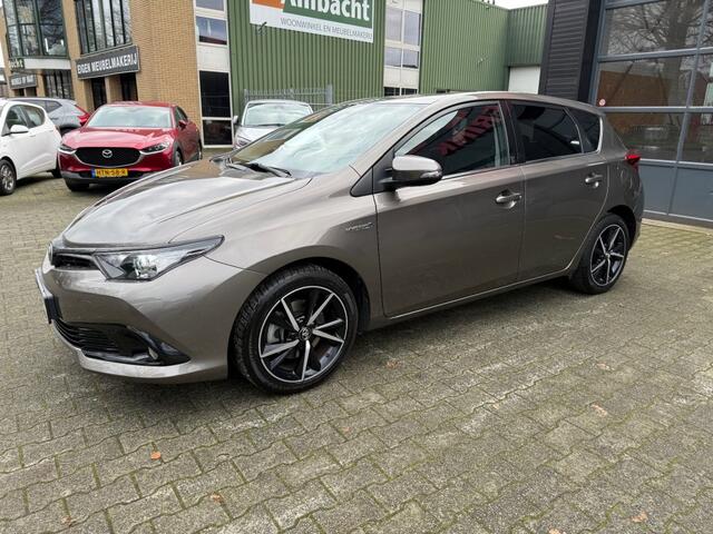 Toyota AURIS 1.8 HYBRID ACTIVE BJ.2018 TEAM DEUTSCHLAND NAVI CRUISE