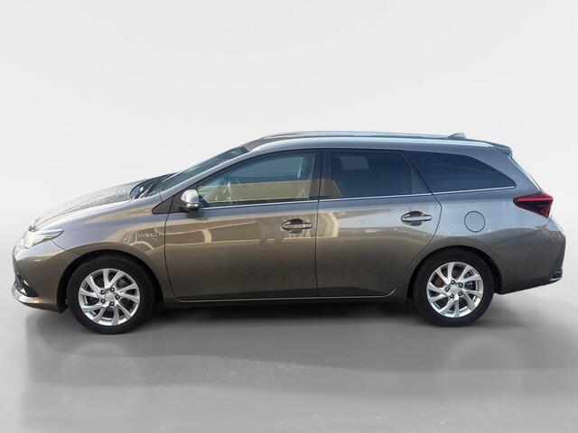 Toyota AURIS Touring Sports 1.8 Hybrid Dynamic Ultimate | Automaat | Cruise Control | Navigatie | Stoelverwarming | Camera | Climate Control