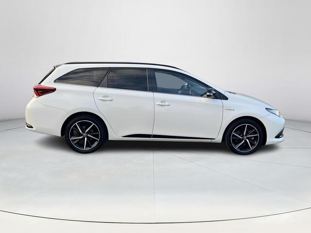 Toyota AURIS 1.8 Hybrid Black Edition | Navigatie | Achteruitrijcamera | Climate control