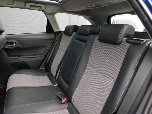 Toyota AURIS Touring Sports 1.8 Hybrid Executive DEALER ONDERHOUDEN! PANODAK! CAMERA! STOELVERW! BLUETOOTH! CRUISE! CLIMA!