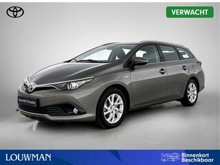 toyota-auris-touring-sports-1.8-hyb