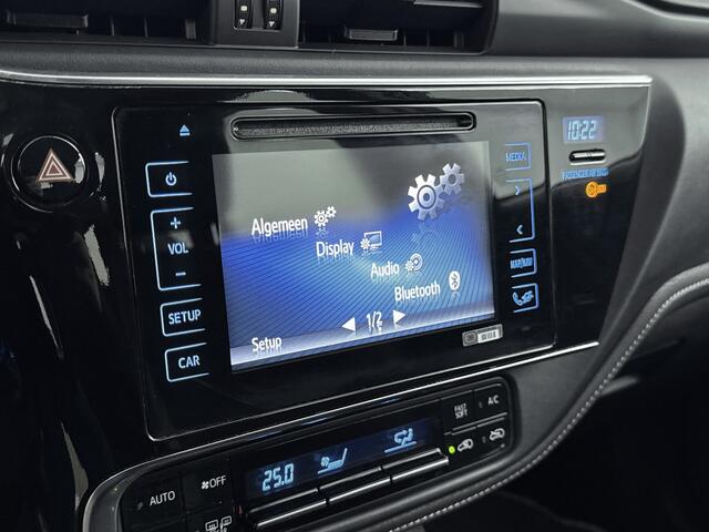 Toyota AURIS 1.8 Hybrid Dynamic Limited | Cruise Control | Parkeercamera | Climate Control |