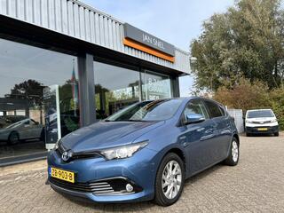 toyota-auris-1.8-hybrid-energy-plus