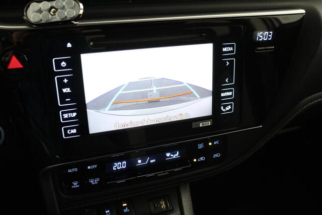 Toyota AURIS 1.8 Hybrid Dynamic | Trekhaak | Achteruitrij Camera |