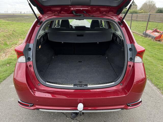 Toyota AURIS Touring Sports 1.8 Hybrid Dynamic NAVI/PANODAK/ECC/CRUISE/DLR-ONDRH,