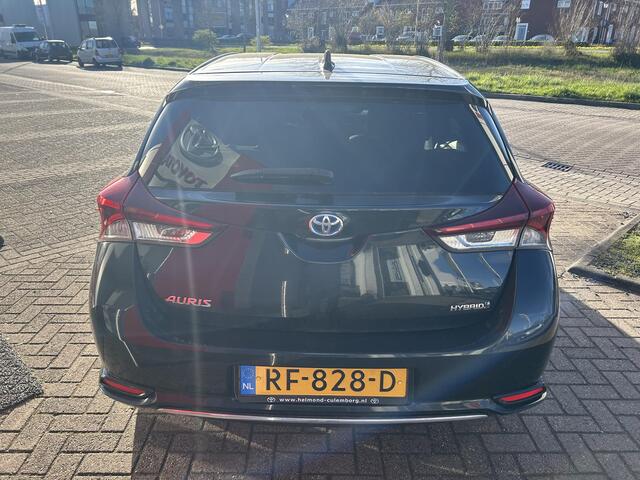 Toyota AURIS 1.8 Hybrid Dynamic | Delaer onderhouden | Smart Entry | Deep titanium kleur