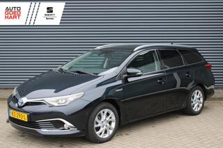 toyota-auris-touring-sports-1.8-hyb