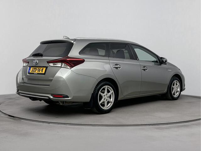 Toyota AURIS Touring Sports 1.8 Hybrid Dynamic Ultimate | Comfortstoelen + Stoelverwarming | Rijstrooksensor |