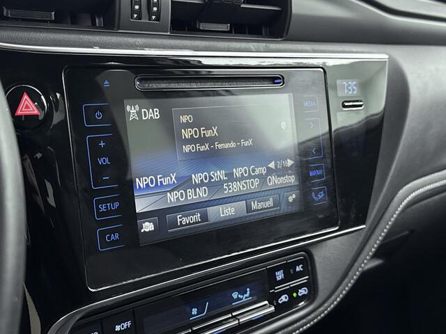 Toyota AURIS Touring Sports 1.8 Hybrid Dynamic Ultimate | Comfortstoelen + Stoelverwarming | Rijstrooksensor |