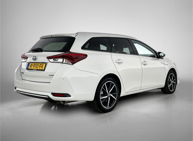 Toyota AURIS Touring Sports 1.8 Hybrid Dynamic