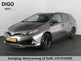 toyota-auris-touring-sports-1.8-hyb