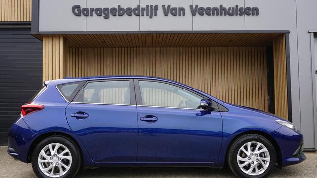 Toyota AURIS 1.2T 115pk Aspiration Clima Trekhaak 16inch LM *117132km* NL auto Cruise Navi *2de eign*