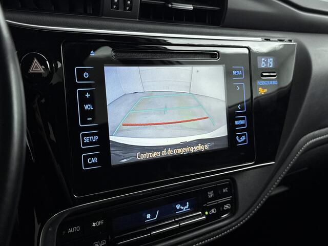 Toyota AURIS Touring Sports 1.8 Hybrid Dynamic Go