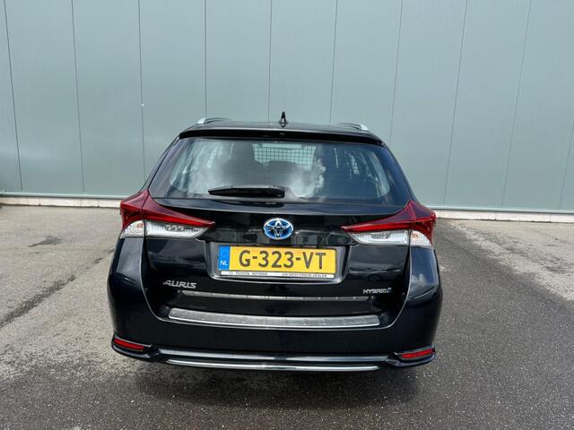 Toyota AURIS Touring Sports 1.8 Hybr. Black Ed. CAMERA | STOELVERWARMING !