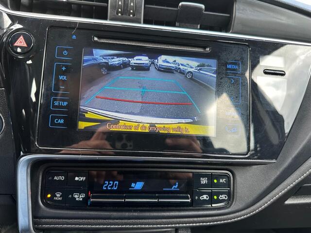 Toyota AURIS Touring Sports 1.8 Hybr. Black Ed. CAMERA | STOELVERWARMING !