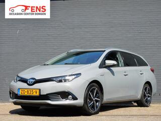 toyota-auris-touring-sports-1.8-hyb