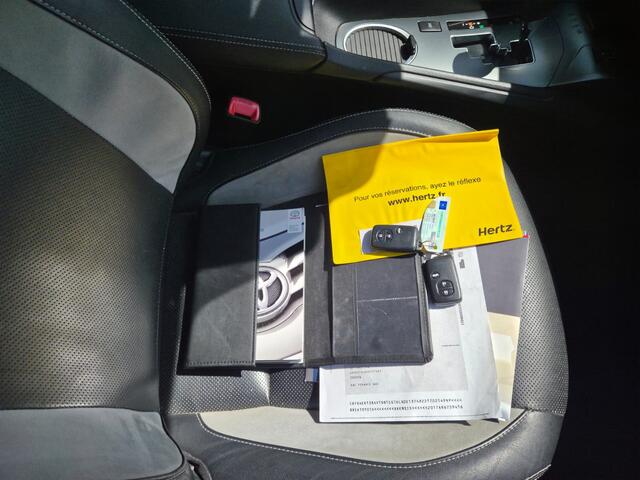 Toyota AVENSIS Touring Sports 1.8 VVT-i Dynamic Leer/Navi/Clima/Stoelverw