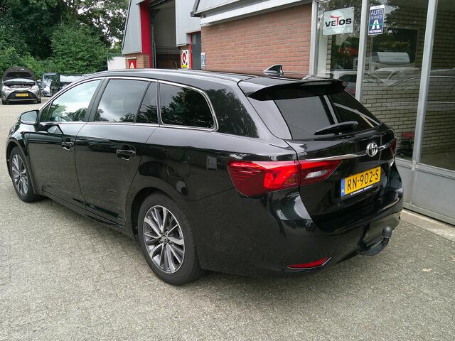 Toyota AVENSIS Touring Sports 1.8 VVT-i SkyView Edition Trekhaak