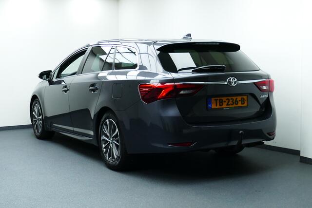 Toyota AVENSIS Touring Sports 1.8 VVT-i SkyView Edition 1-Eig. Panodak, Camera, Clima, Haak 1600kg