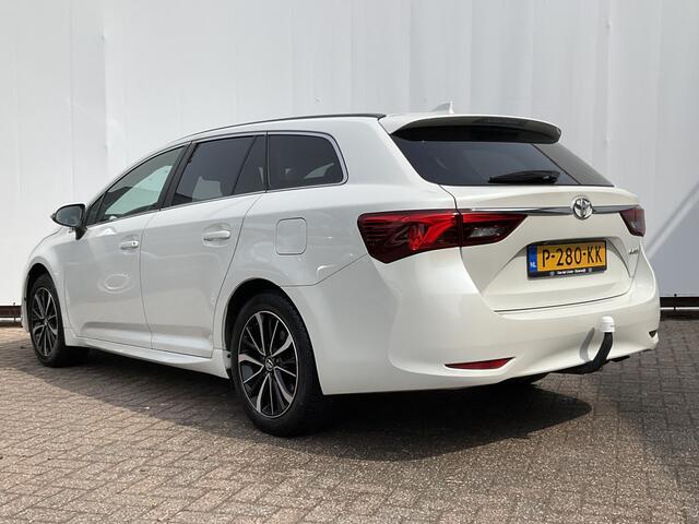 Toyota AVENSIS Touring Sports 1.8 VVT-i SkyView Limited Automaat Trekhaak Stoelverw Camera Dealer-Onderhouden!