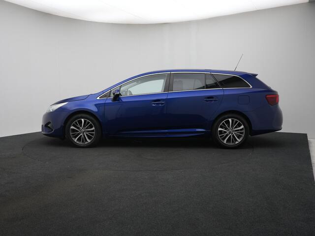 Toyota AVENSIS Touring Sports 1.8 VVT-i Lease Pro
